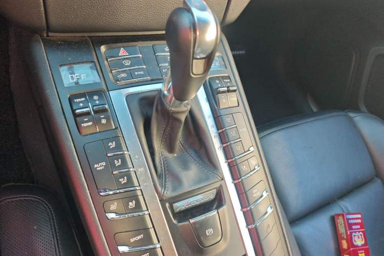 Used Porsche Macan 2014 Macan S 3.0T Gear Lever