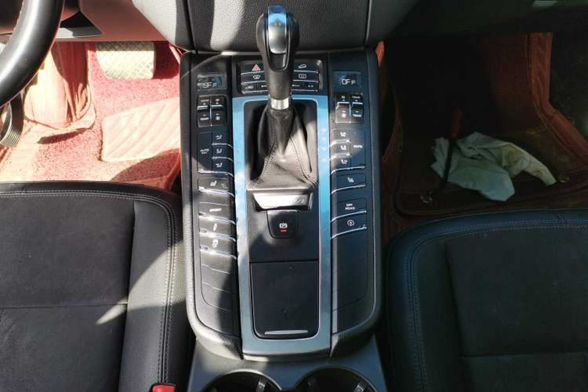 Used Porsche Macan 2014 Macan 2.0T Gear Lever