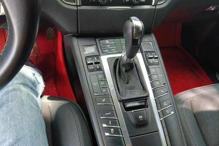 Used Porsche Macan 2014 Macan 2.0T Gear Lever