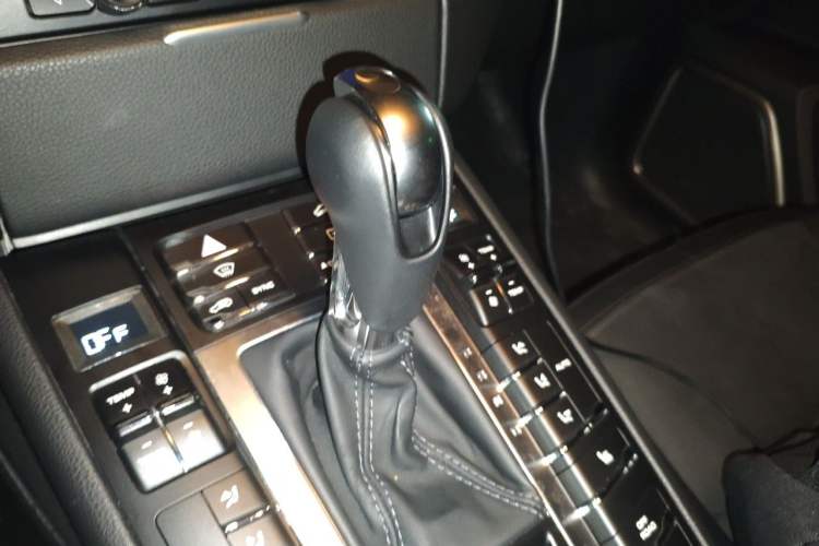 Used Porsche Macan 2014 Macan 2.0T Gear Lever