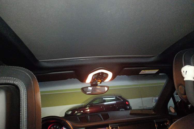 Used Porsche Macan 2014 Macan 2.0T Headliner