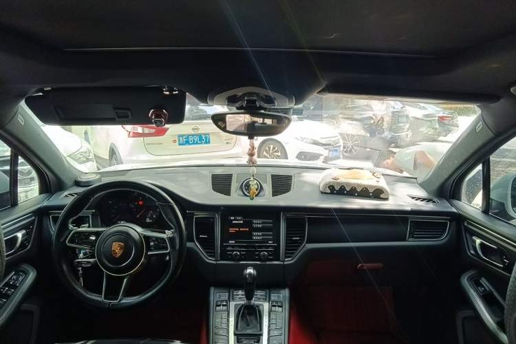 Used Porsche Macan 2014 Macan 2.0T Headliner