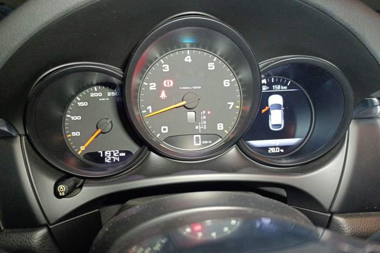 Used Porsche Macan 2014 Macan 2.0T Instrument Cluster