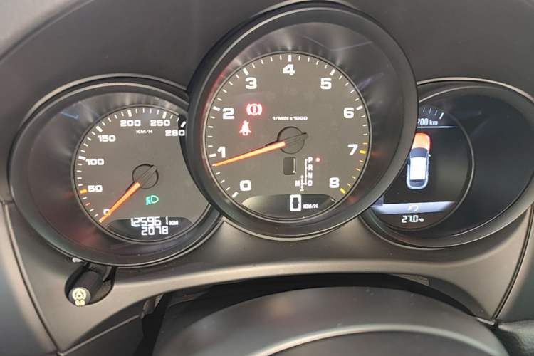 Used Porsche Macan 2014 Macan 2.0T Instrument Cluster