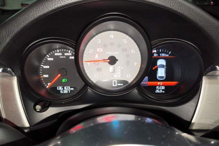 Used Porsche Macan 2014 Macan S 3.0T Instrument Cluster