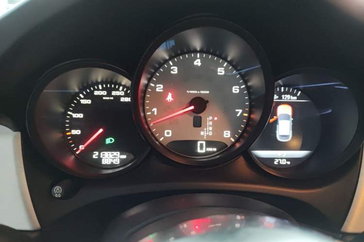 Used Porsche Macan 2014 Macan S 3.0T Instrument Cluster