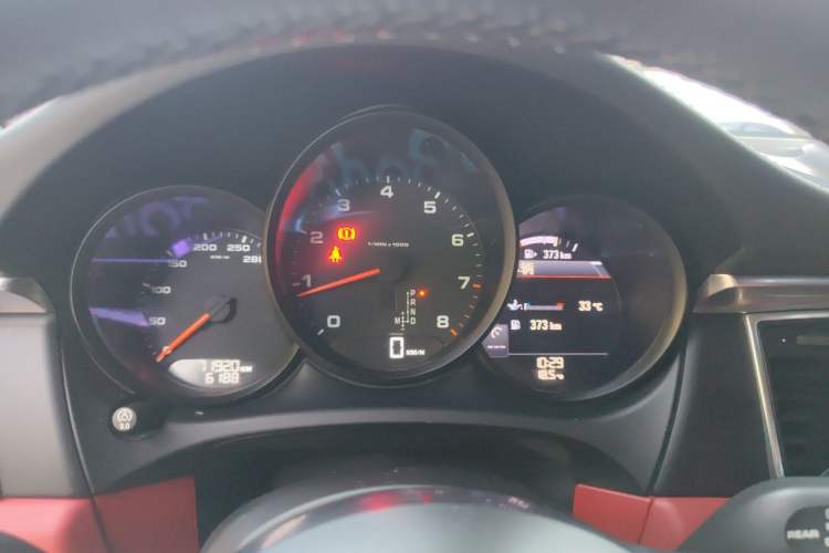 Used Porsche Macan 2014 Macan 2.0T Instrument Cluster