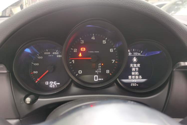 Used Porsche Macan 2014 Macan 2.0T Instrument Cluster