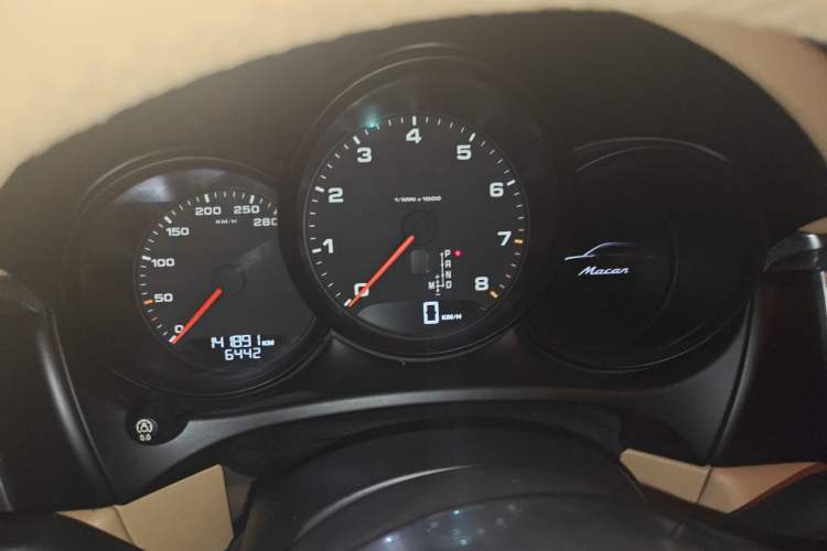 Used Porsche Macan 2014 Macan 2.0T Instrument Cluster