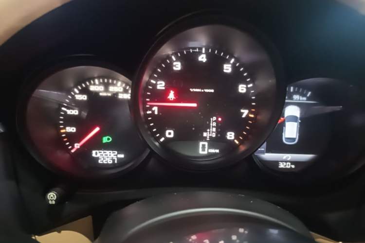 Used Porsche Macan 2014 Macan 2.0T Instrument Cluster