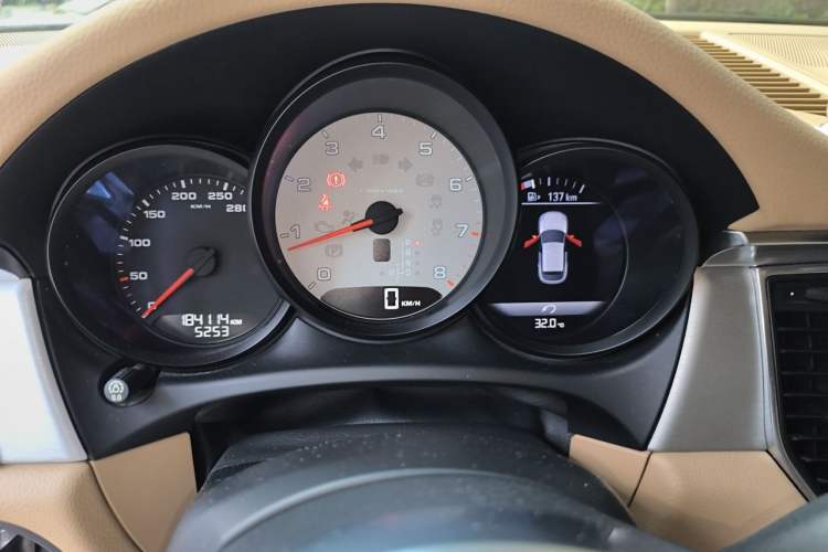Used Porsche Macan 2014 Macan S 3.0T Instrument Cluster