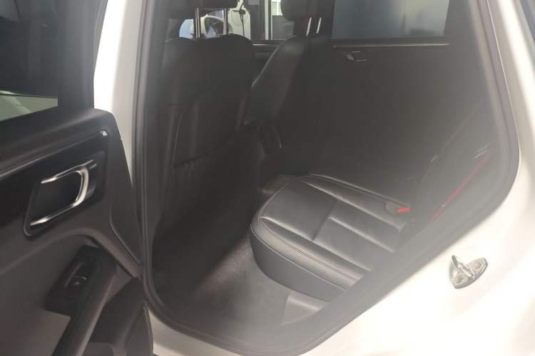 Used Porsche Macan 2014 Macan S 3.0T Interior 2