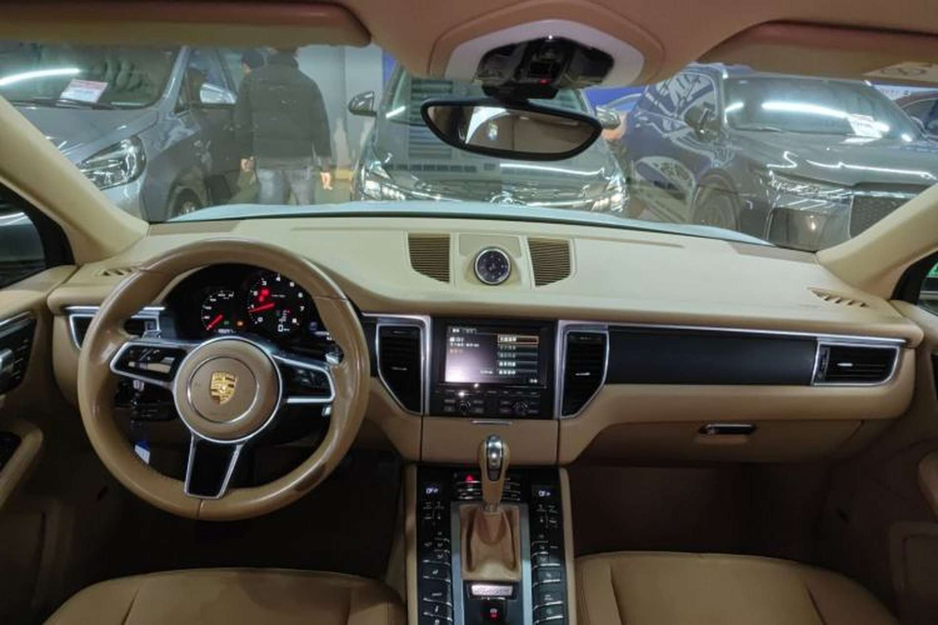 Used Porsche Macan 2014 Macan 2.0T Interior 2