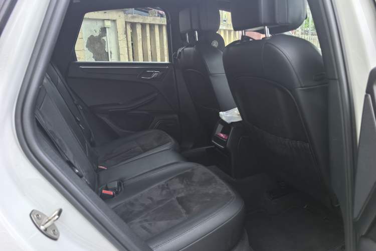 Used Porsche Macan 2014 Macan 2.0T Interior 3