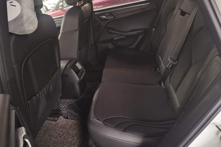 Used Porsche Macan 2014 Macan 2.0T Interior 7