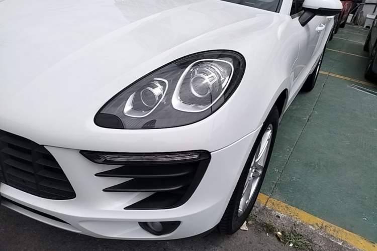 Used Porsche Macan 2014 Macan 2.0T Left Front Headlight