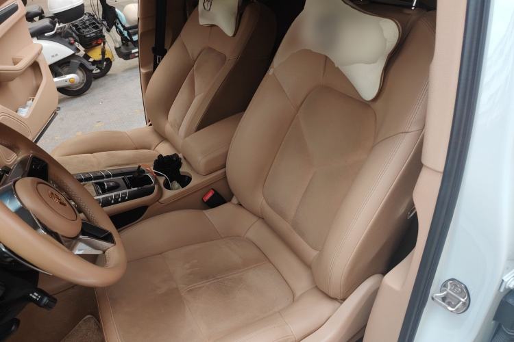 Used Porsche Macan 2014 Macan 2.0T Left Front Seat