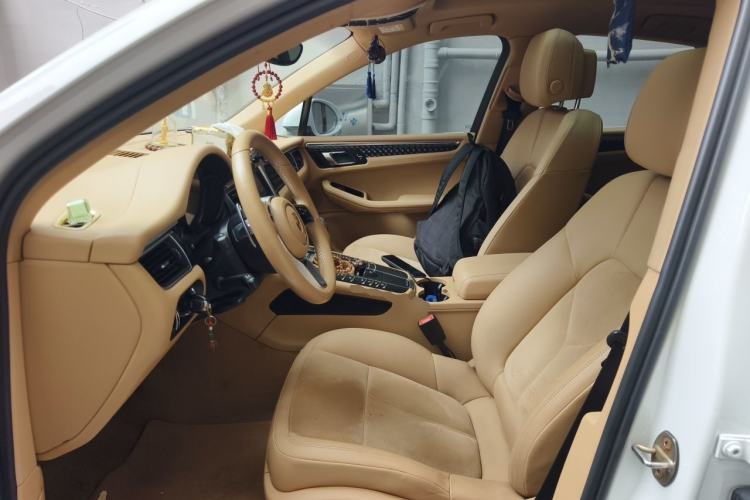 Used Porsche Macan 2014 Macan S 3.0T Left Front Seat