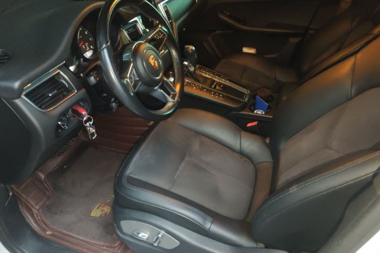 Used Porsche Macan 2014 Macan 2.0T Left Front Seat