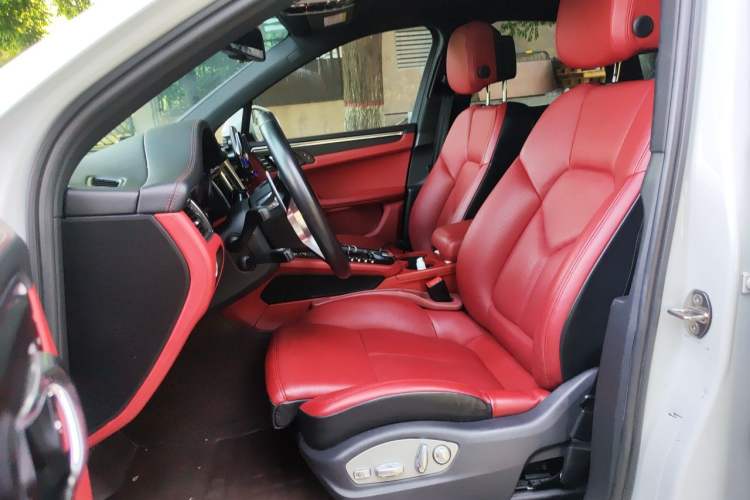 Used Porsche Macan 2014 Macan 2.0T Left Front Seat
