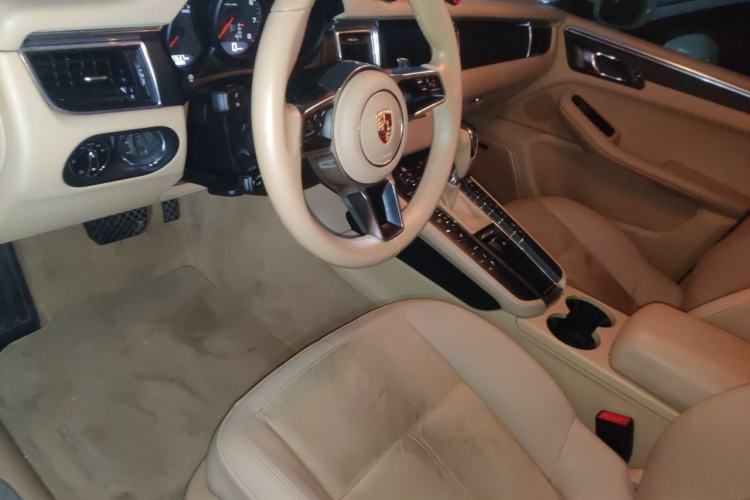 Used Porsche Macan 2014 Macan 2.0T Left Front Seat