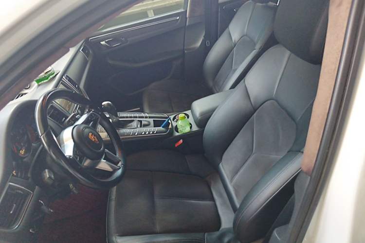 Used Porsche Macan 2014 Macan 2.0T Left Front Seat