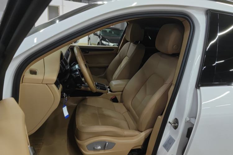 Used Porsche Macan 2014 Macan 2.0T Left Front Seat