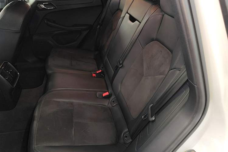 Used Porsche Macan 2014 Macan 2.0T Left Rear Seat