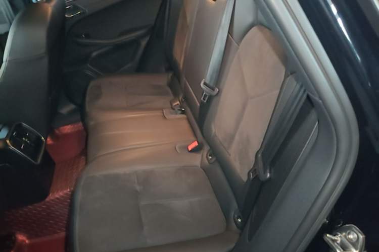 Used Porsche Macan 2014 Macan 2.0T Left Rear Seat