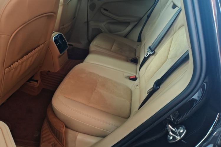 Used Porsche Macan 2014 Macan 2.0T Left Rear Seat