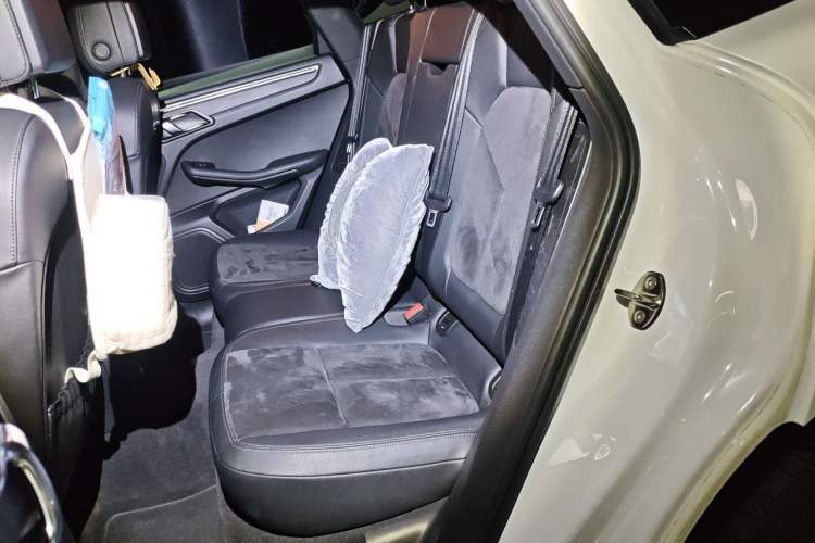 Used Porsche Macan 2014 Macan 2.0T Left Rear Seat