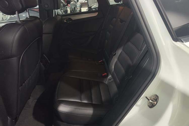 Used Porsche Macan 2014 Macan Turbo 3.6T Left Rear Seat
