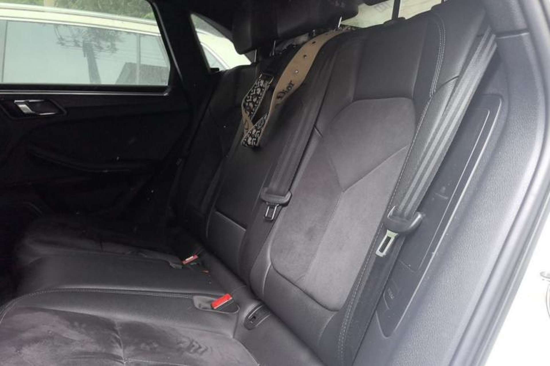 Used Porsche Macan 2014 Macan 2.0T Left Rear Seat
