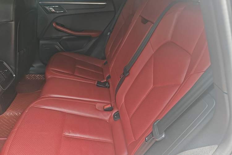 Used Porsche Macan 2014 Macan 2.0T Left Rear Seat
