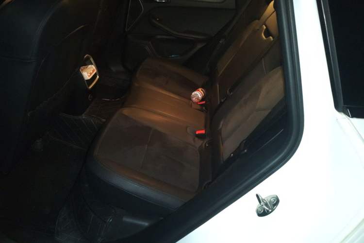 Used Porsche Macan 2014 Macan 2.0T Left Rear Seat