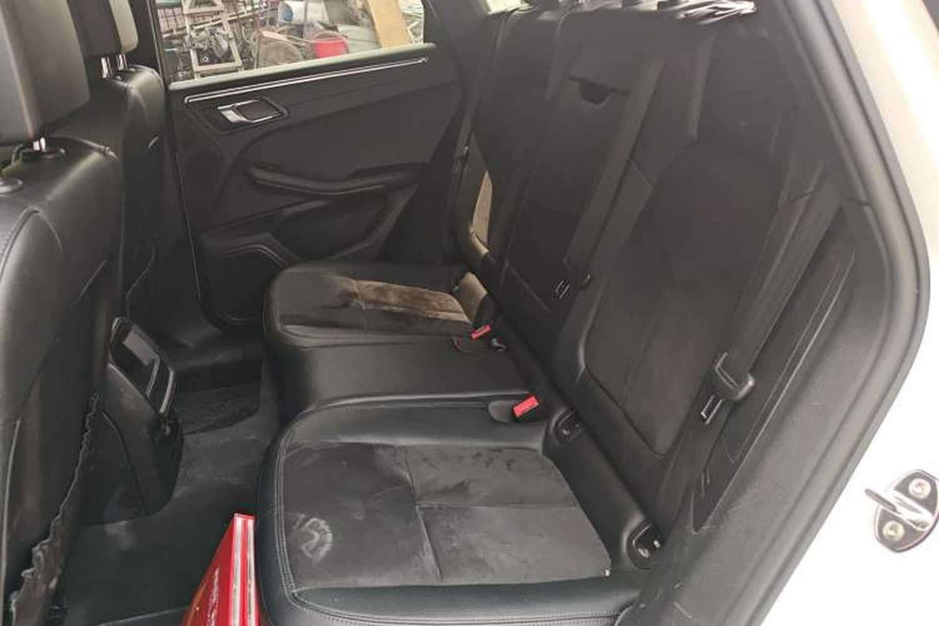 Used Porsche Macan 2014 Macan 2.0T Left Rear Seat