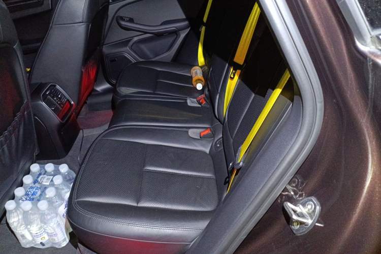 Used Porsche Macan 2014 Macan 2.0T Left Rear Seat