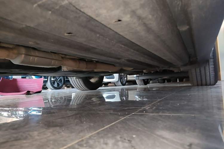 Used Porsche Macan 2014 Macan 2.0T Left Side Sill