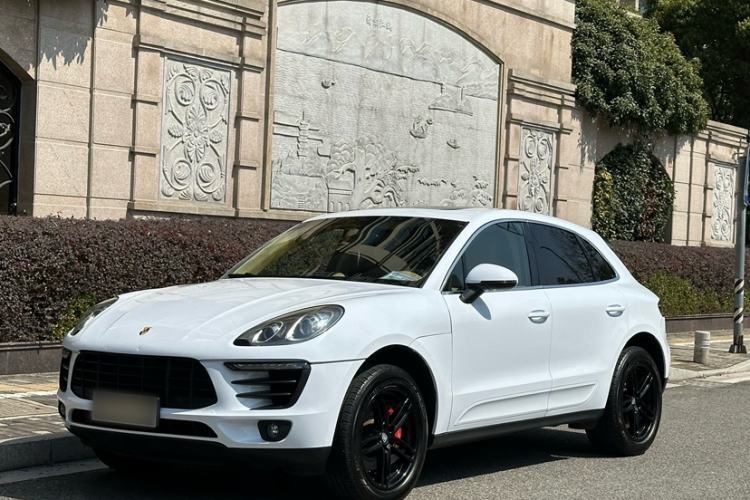 Used Porsche Macan 2014 Macan 2.0T Guazi used car, China used car export, Used car for sale, Used  cars, Cheapest cars for sale