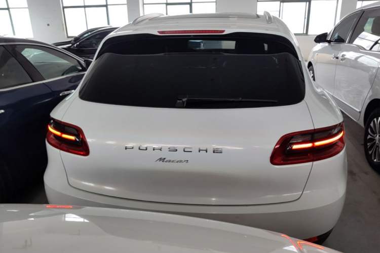 Used Porsche Macan 2014 Macan 2.0T Rear