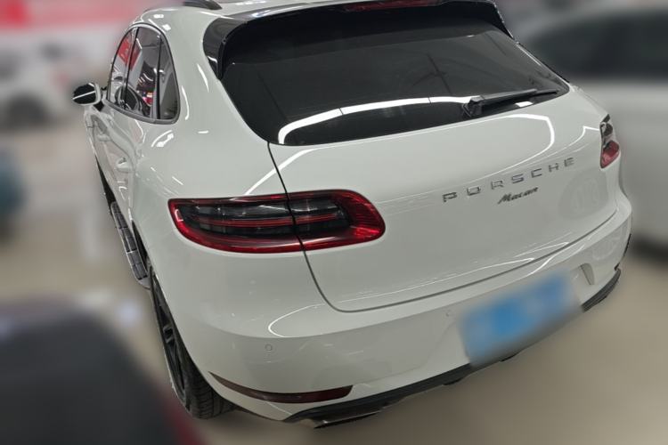 Used Porsche Macan 2014 Macan 2.0T Rear Left 45 Deg