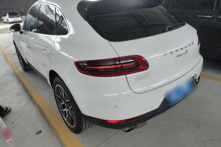 Used Porsche Macan 2014 Macan S 3.0T Rear Left 45 Deg