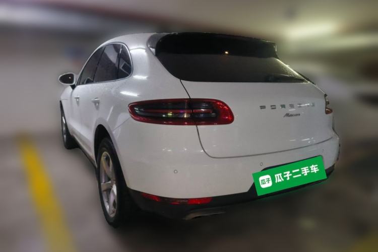 Used Porsche Macan 2014 Macan 2.0T Rear Left 45 Deg