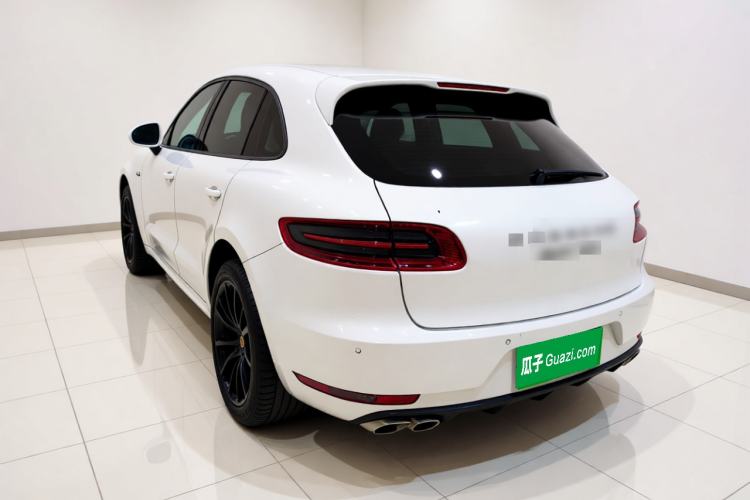 Used Porsche Macan 2014 Macan Turbo 3.6T Rear Left 45 Deg