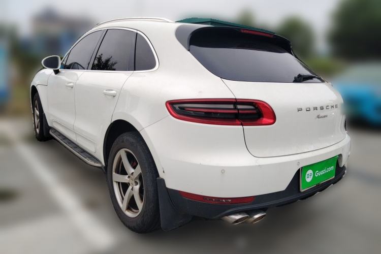 Used Porsche Macan 2014 Macan 2.0T Rear Left 45 Deg