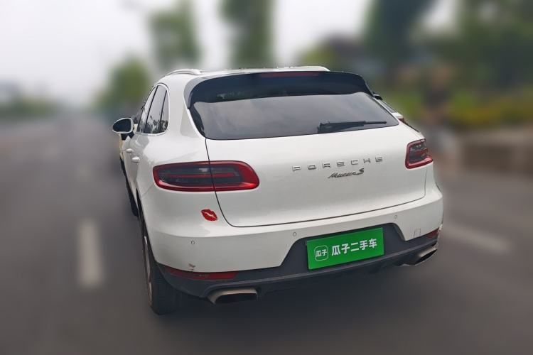 Used Porsche Macan 2014 Macan 2.0T Rear Left 45 Deg
