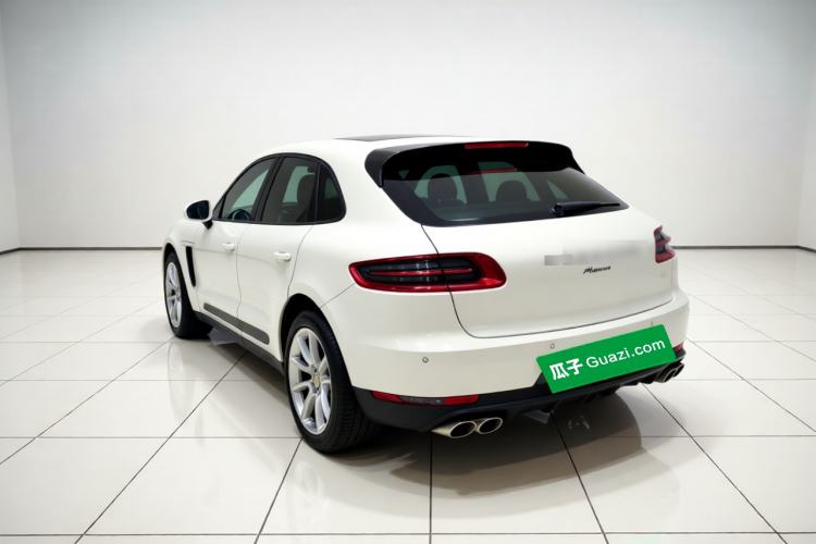 Used Porsche Macan 2014 Macan 2.0T Rear Left 45 Deg