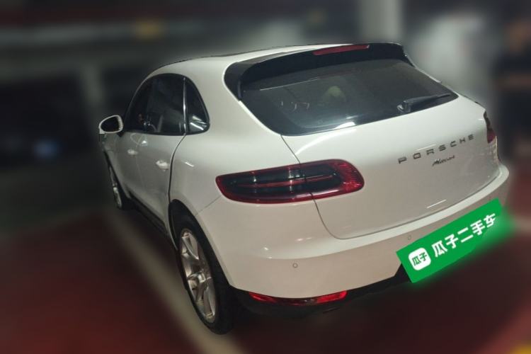 Used Porsche Macan 2014 Macan 2.0T Rear Left 45 Deg