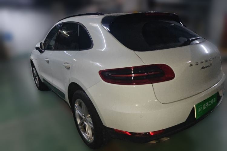 Used Porsche Macan 2014 Macan S 3.0T Rear Left 45 Deg