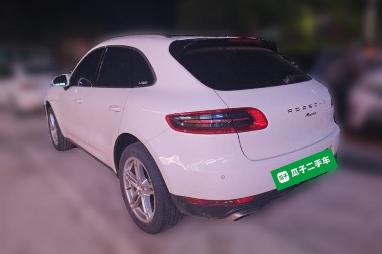 Used Porsche Macan 2014 Macan 2.0T Rear Left 45 Deg